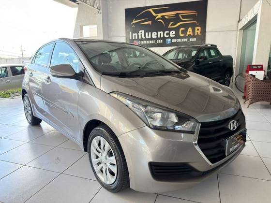 HYUNDAI HB20 1.0 COMFORT 12V FLEX 4P MANUAL HYUNDAI HB20 1.0 COMFORT 12V FLEX 4P MANUAL